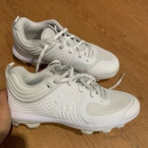Under Armour Baseball Cleats